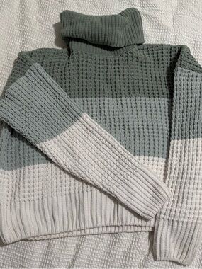 Green Striped Sweater | Pinque